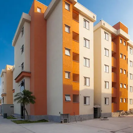 Sun Way Apartamentos com piscinas e churrasqueiras apto 4403-3